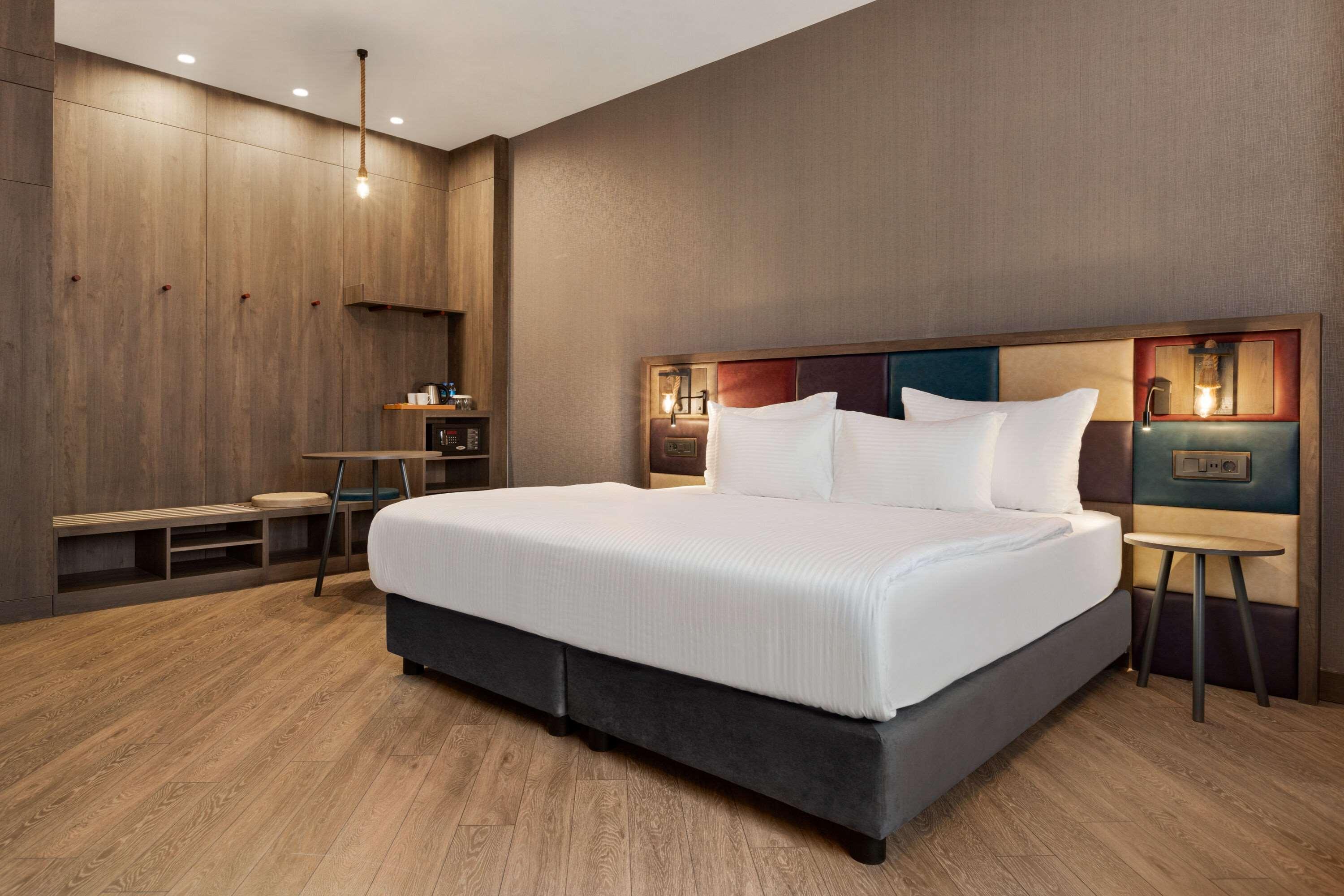 Ramada Encore By Wyndham Istanbul Avcilar Exterior foto